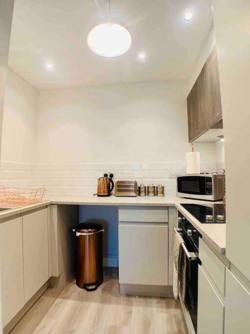 Lovely Central Bournemouth Flat 10 Minute To Beach Apartment Екстериор снимка